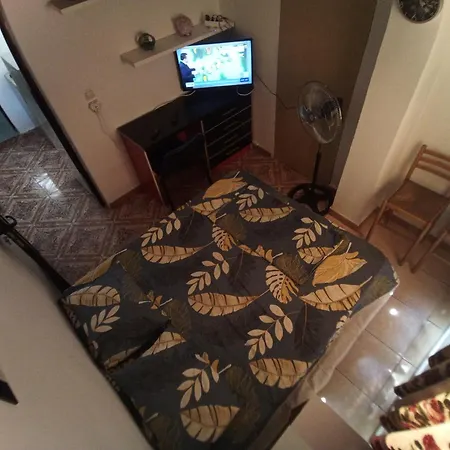 Private In House 17 Apartmán